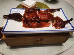 -蔼若春.传承三十年云南菜(金碧公园店)