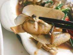 -鑫悦楼煎蟹·16年海鲜大排档