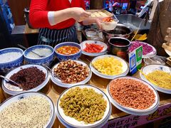 -八一路好吃街(雨田商务大厦店)