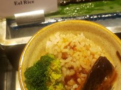 -岷山饭店-芝芝自助餐厅