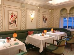 -The Diamond Jubilee Tea Salon at Fortnum & Mason