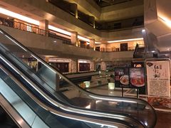 -广东大厦酒店(广州北京路步行街纪念堂地铁站店)