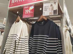 -优衣库(北京万柳华联购物中心店)