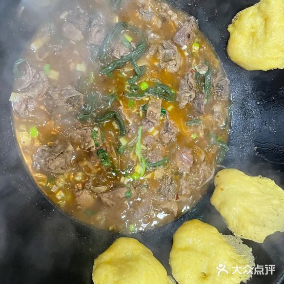 老赵东北铁锅炖(松岗店)