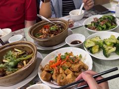 -尝囍煲仔小菜