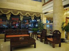-南宁世纪君悦大酒店(青秀万达滨湖路地铁站店)