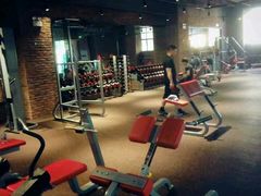 -美格菲健身中心(新都会店)