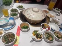 -天宜隆蘑菇宴火锅(石景山旗舰店)