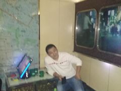 -GAGA主题量贩式KTV平价店(工大店)