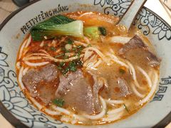 -俏凤凰(美林M·LIVE天地东座店)