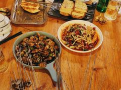 -六福烧烤酒馆(秦隆步行街店)