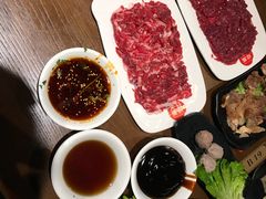 -牛焱·贵州黄牛肉火锅(城西银泰店)