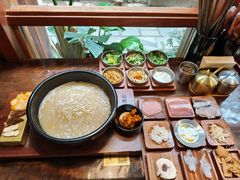 米酒乳扇羹-银米·云南传统过桥米线(双廊黑金冠店)