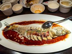 酱油肉蒸鲈鱼宝鱼-庭院江南菜•烤鸭•非遗传承(上地•清河店)