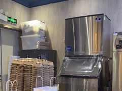 -瑞幸咖啡(卓越前海INTOWN店)