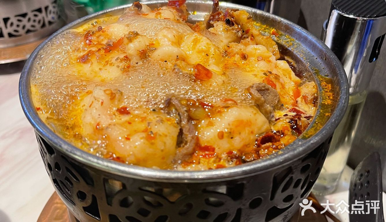 最近特别想吃烤肉和火锅 没想到这家店实现了烤肉自由和