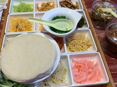 狮峰路三姨妈丝娃娃-怪噜范·老贵阳街头名小吃(汇金星力城店)