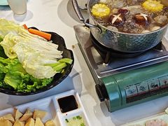 -潮界(虹桥新天地店)