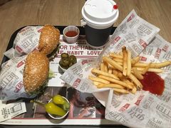 -The Habit Burger Grill 哈比特汉堡(复兴soho店)