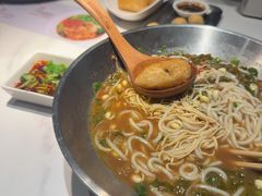 -妈妈故事米线(市府恒隆店)