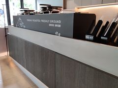 -瑞幸咖啡(巴黎春天陕西路店)