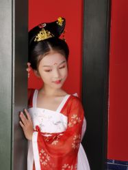 -盘子女人坊生日照·摄影馆(浦东店)