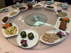 -功德林·素食餐厅(黄河路鸿祥大厦店)