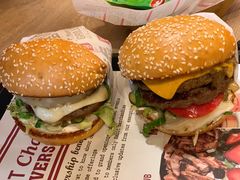 -The Habit Burger Grill 哈比特汉堡(复兴soho店)
