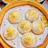 上海美食清单|黄浦区必吃的三家蟹黄面！