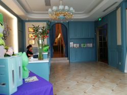 -静博士养生美容连锁