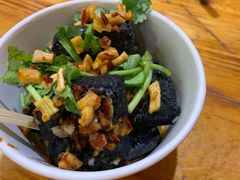 -黑色经典臭豆腐·湖南特产(坡子街特产局店)