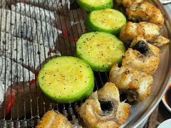 -围炉肉舍•炭烤活鳗•丹东海鲜烤肉(步行街店)