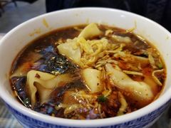 -笑来喜馄饨小笼工坊店(湖滨街店)