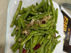 -YI PIN JU 一品居中餐厅 中国超市