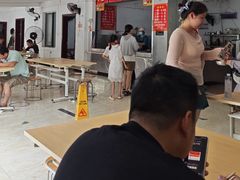 -阿婆米粉店