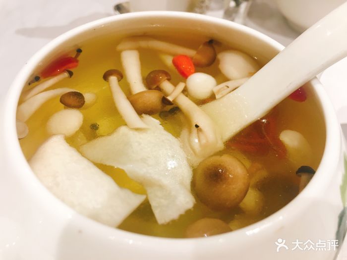 京味斋烤鸭店(月坛店)三鲜菌菇汤图片 - 第1504张