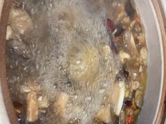 -东巴谷野生菌火锅餐厅