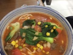 至尊鲜茄牛肉面-陈八两面家(华孚写字楼店)