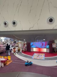 -奈尔宝·国风主题儿童乐园·亲子餐厅(豫园商城店)