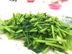-垦丁辉哥生鱼片
