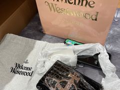 -Vivienne Westwood(上海来福士广场店)