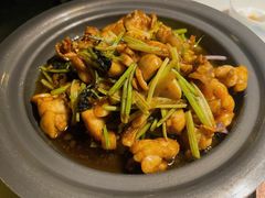干锅牛蛙-柳莺湖上·湖景餐厅·江南菜(西湖店)