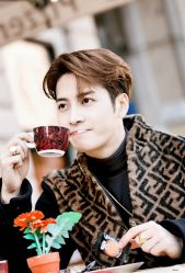 -华卫思理轻奢造型