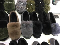 -兴旺欧韩城(上海兴旺国际服饰城店)