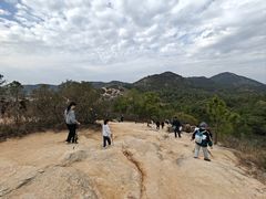 -灵岩山风景区