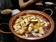 -一善菌·云南菌汤·云南菜(银泰城店)