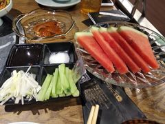 -三人行骨头王火锅(长寿店)