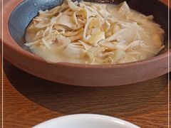 -湘力力小院·鱼汤泡饭(枫林路店)