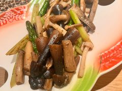 -阿吾罗·月咏精致日料(港汇恒隆广场店)