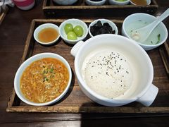 -蟹上黄·蟹黄面·江南糖水(人民广场店)